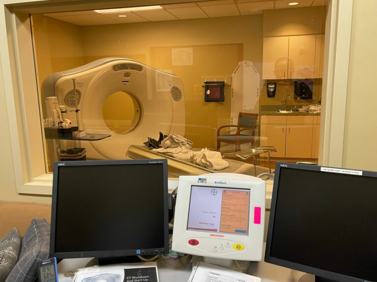 urgent care with mri